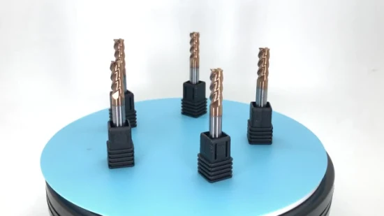 China fertigt 4-schneidige Hartmetall-Brozen-Nano-beschichtete Eckradius-Schaftfräser für Stahl